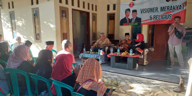 Nana Suryana-Mujamil Lanjutkan Kampanye Tatap Muka di Sukarame