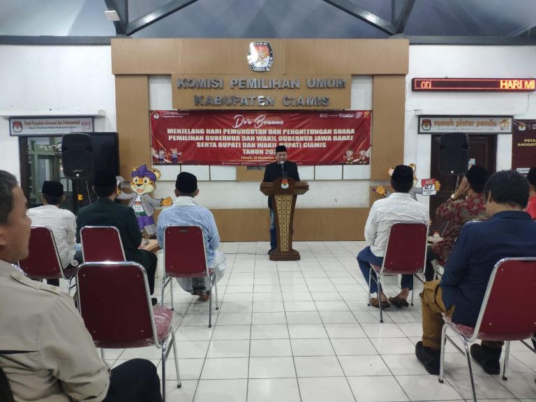 Jelang Pemungutan Suara, KPU Ciamis Gelar Doa Bersama dan Musnahkan Surat Suara