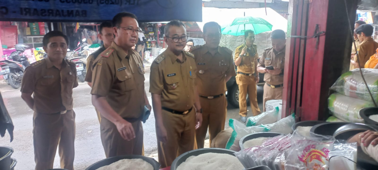 PJ Bupati Ciamis Cek Stok Bahan Pokok Menjelang Natal di Ciamis