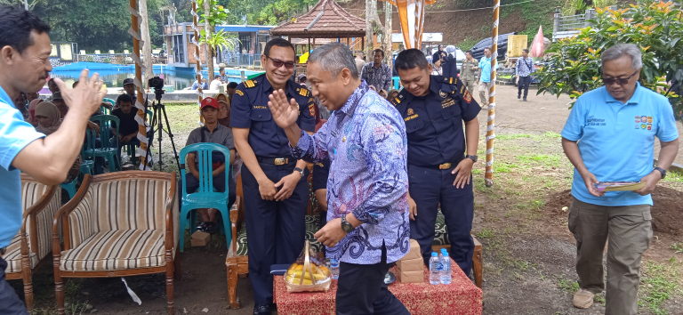 Sekda Ciamis: Perangi Rokok Ilegal!