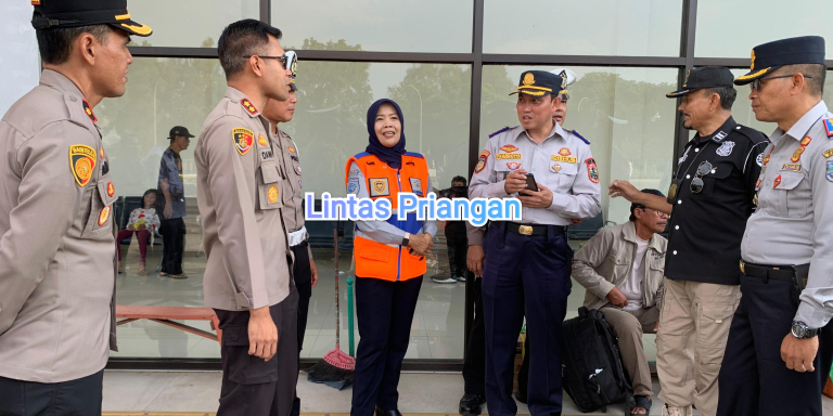 Pemeriksaan Bus dan Pengemudi Jelang Libur Nataru