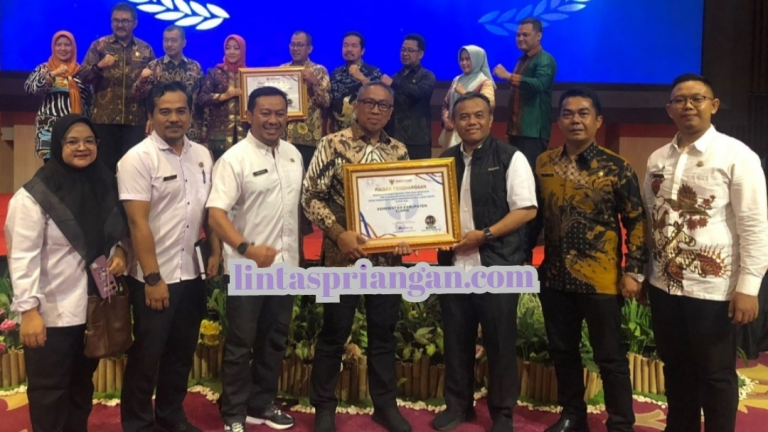 Opini Kualitas Tertinggi 96,21 Poin, Pemkab Ciamis Terima Penghargaan dari Ombudsman