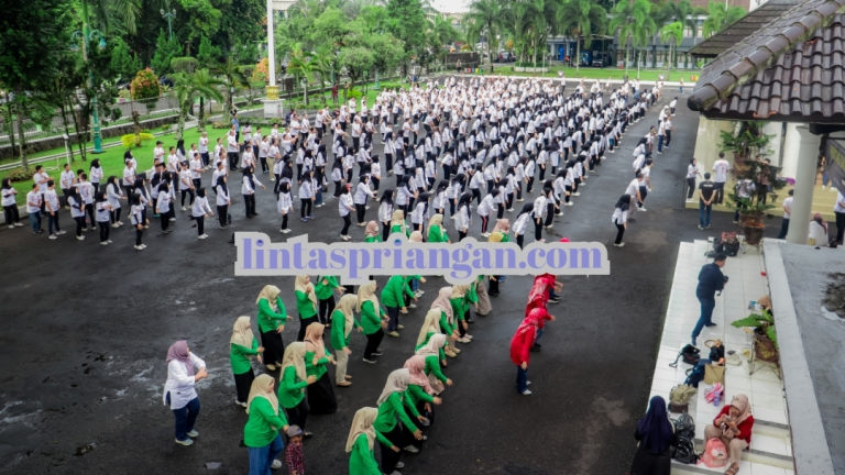 Libatkan Seluruh SKPD, Pemkab Ciamis Gelar Senam Hakordia 2024