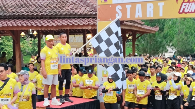 Kapolres Ciamis, Melepas Ribuan Peserta Trail Adventure Fun Run RSOP 2024