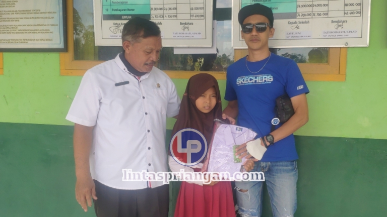 GPPB Kabupaten Ciamis Berikan Bantuan Seragam Untuk Nindi