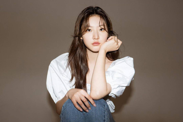 Kim Sae Ron Meninggal Dunia. Ini Profil Lengkapnya.