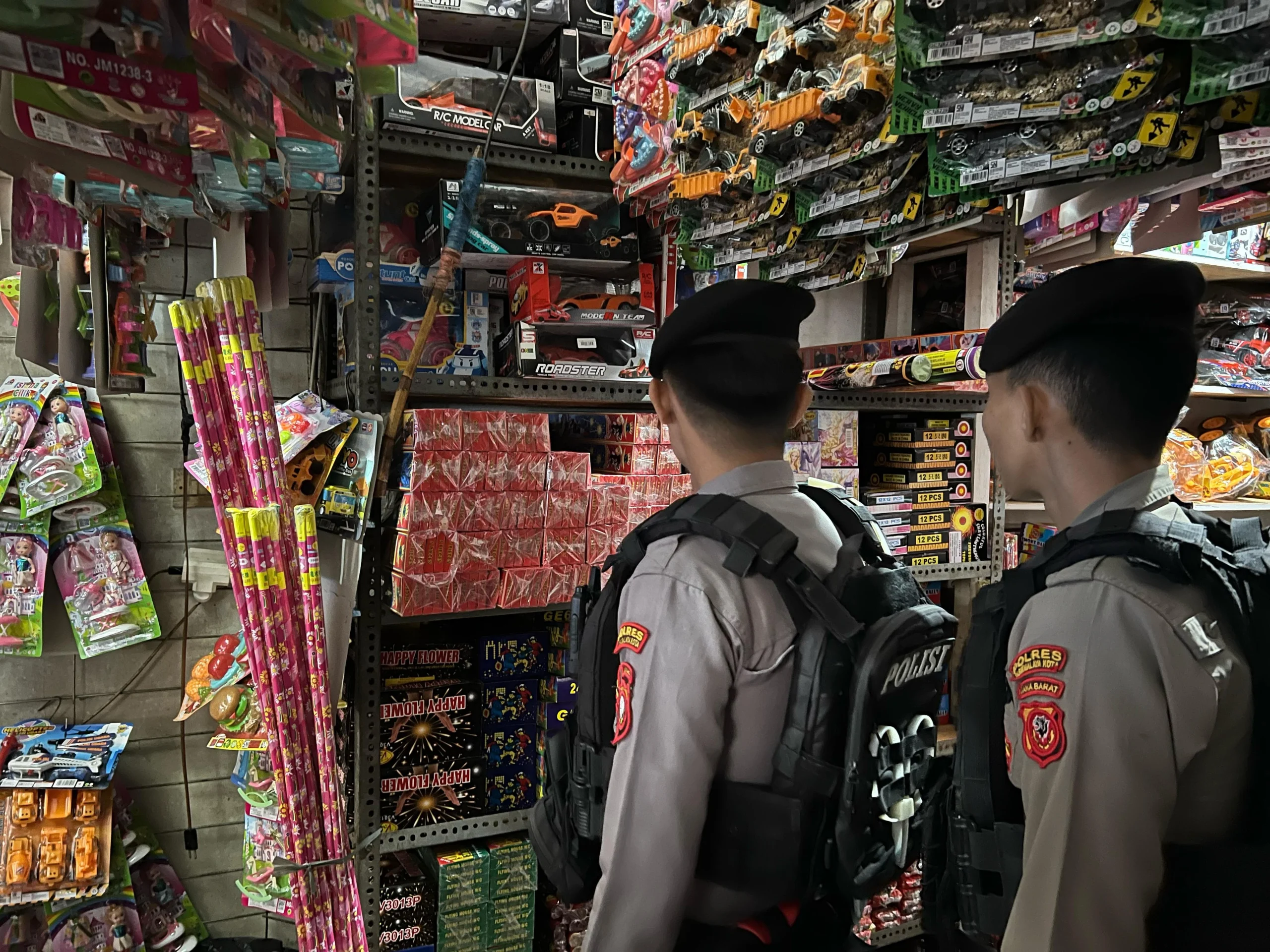 Polres Tasikmalaya Kota Sita Ribuan Petasan