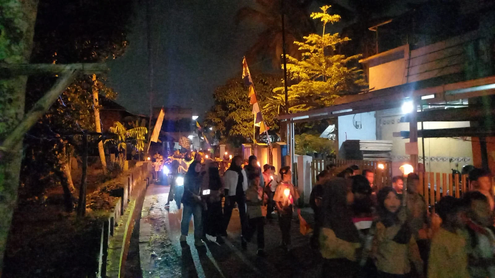 HUT Pramuka, pawai obor, SDN 1 Parakanyasag kota tasikmalaya