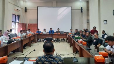 audiensi warga pasar tasikmalaya