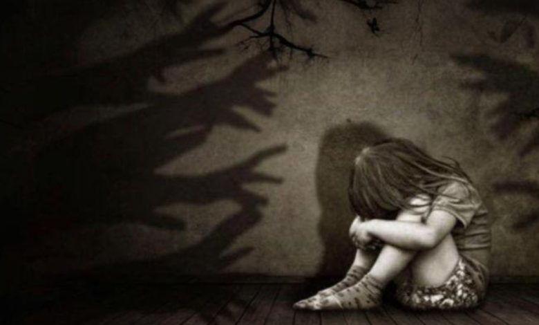 pencabulan anak tiri