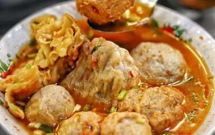 Bakso Gratis di HUT Kota Tasikmalaya ke-24