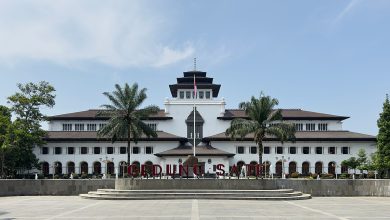 Pengaduan Warga Jabar di Gedung Sate