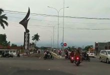 kerasukan jb lanud tumbal 30 kepala - kesurupan