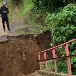 Jembatan Ambruk di Cisaat Sukabumi