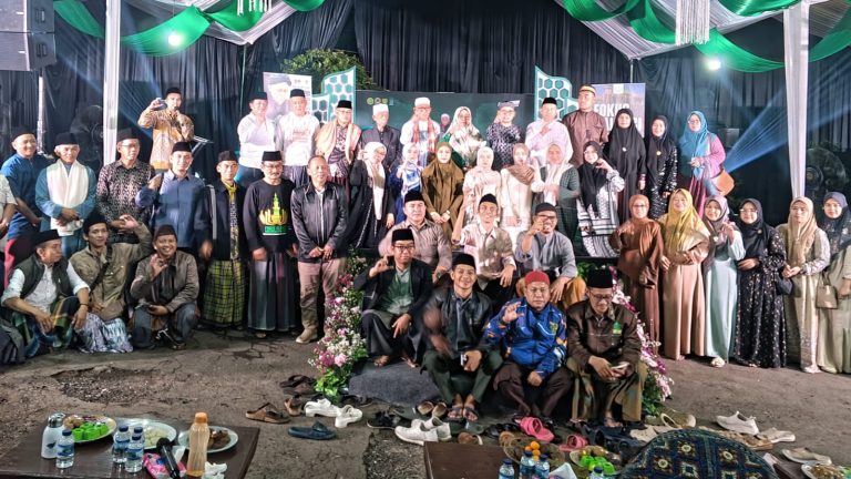 Menghimpun Fragmen Sejarah Ulama: Talkshow Pra-Peluncuran Biografi KH Mohammad Sirodj