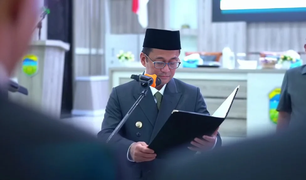 pelantikan pejabat