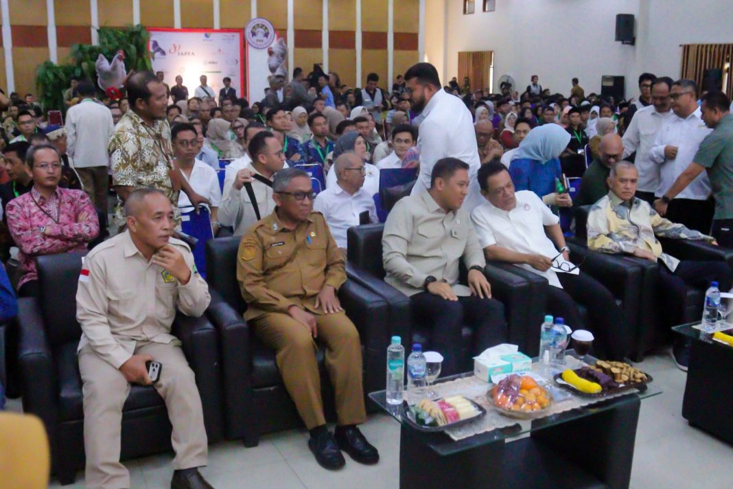 Ciamis jDi ruan rumah dialog perunggasan Gopan Wamentan hadir