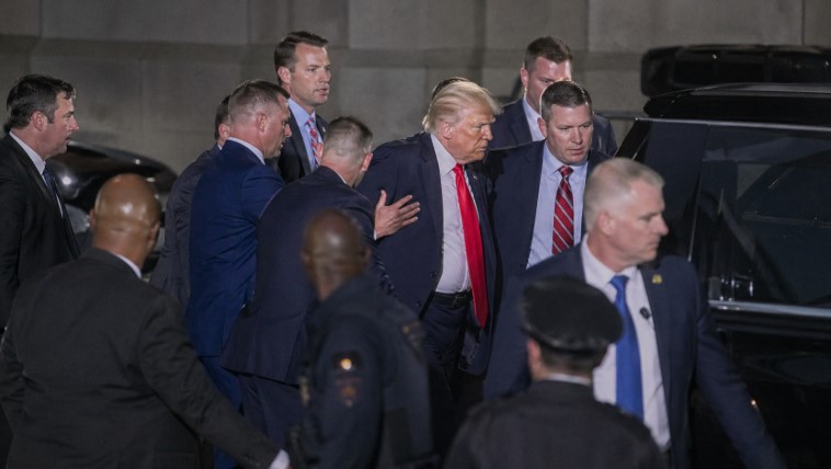 kejanggalan penembakan donald trump