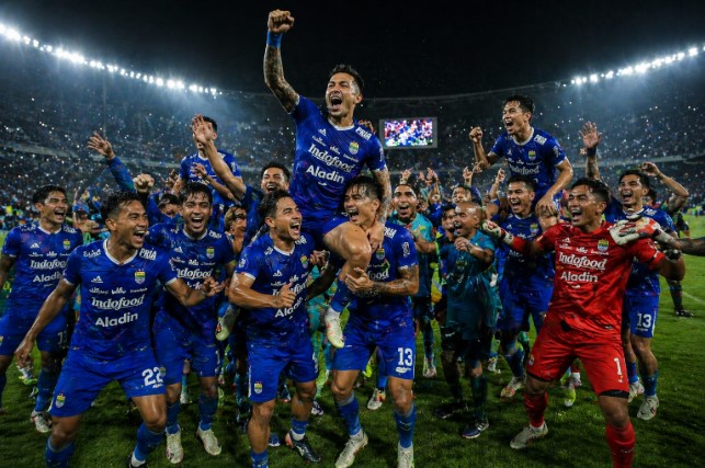 persib comeback brutal