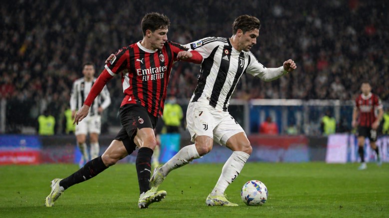 prediksi ac milan vs juventus