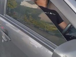 pria meninggal di dalam mobil di jalan khz mustafa tasikmalaya