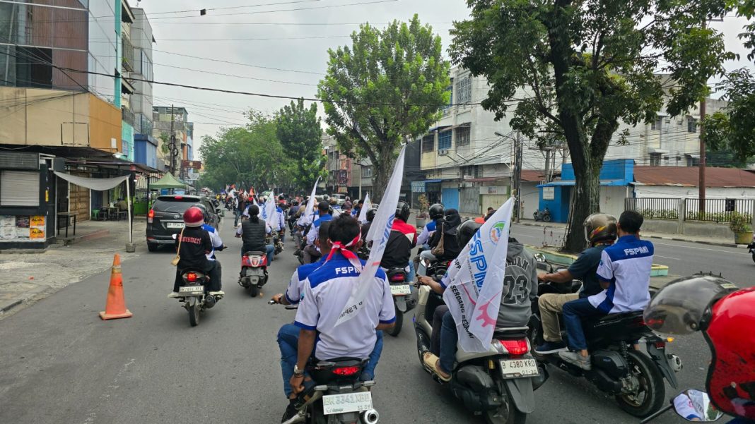Hari Buruh Bupati Garut terima audiensi para pekerja