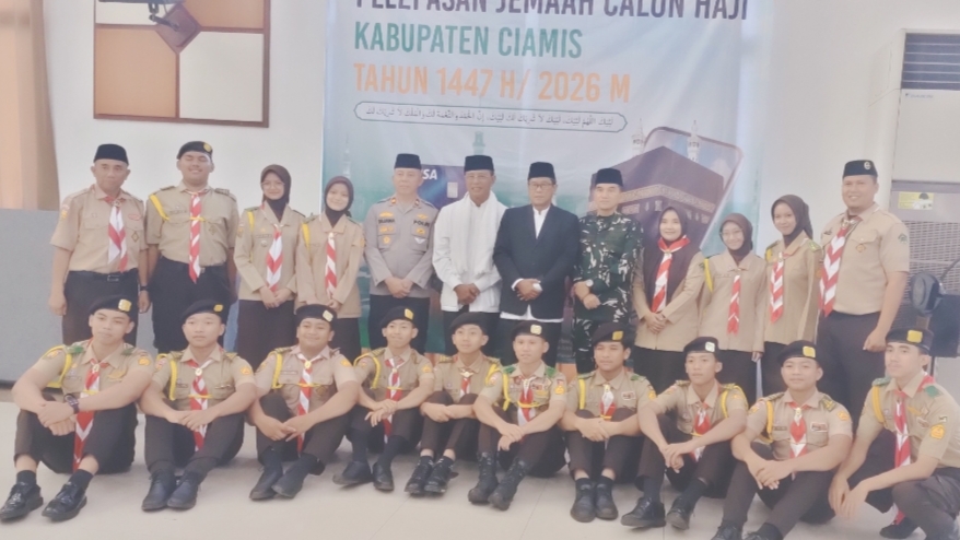 Pramuka Ciamis bantu amankan pelepasan jemaah haji