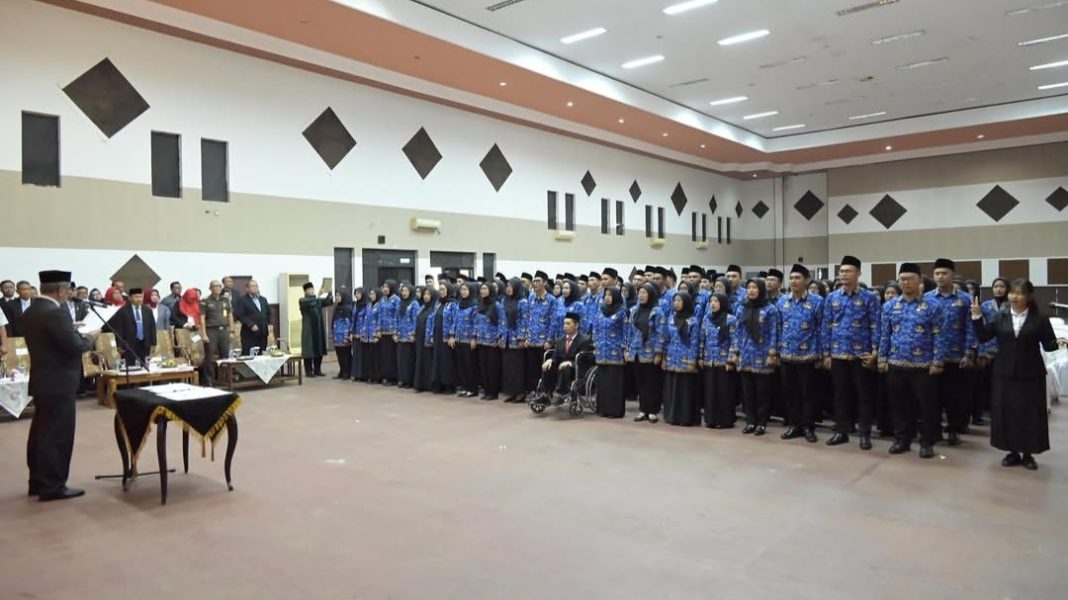 Wali Kota Banjar Lantik 111 PNS dan Pejabat Fungsional