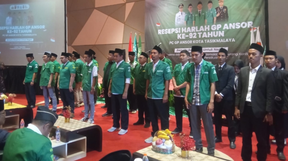 Aj. Bubung Nizar Lantik 6 Lembaga GP Ansor Tasikmalaya