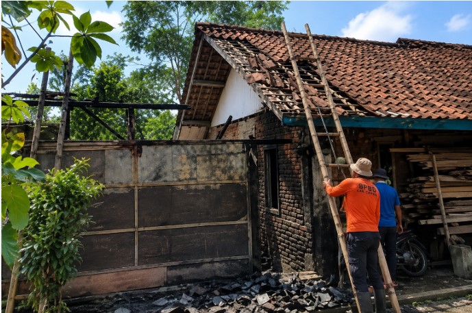 kebakaran di ciamis - berita ciamis - lintas priangan
