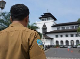 kunjungan kdm ke sman 11 kota tasikmalaya