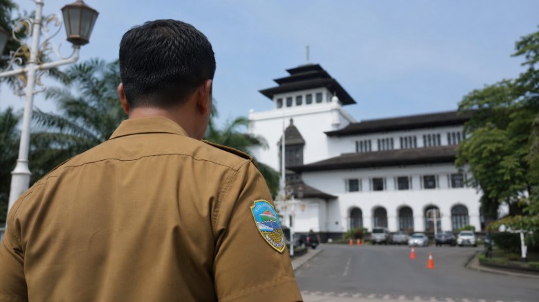 kunjungan kdm ke sman 11 kota tasikmalaya