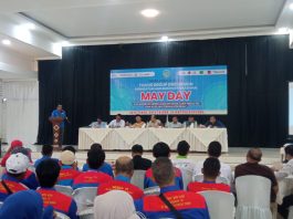 may day di tasikmalaya buruh dan wali kota duduk bersama