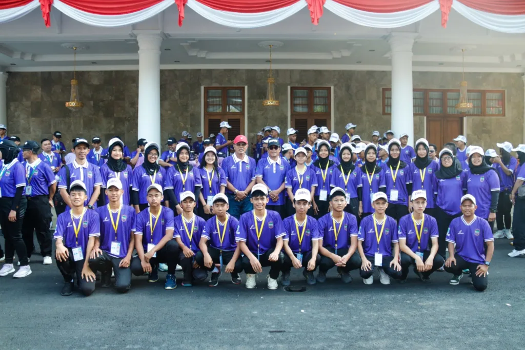 bupati ciamis lepas kontingen - berita ciamis hari ini