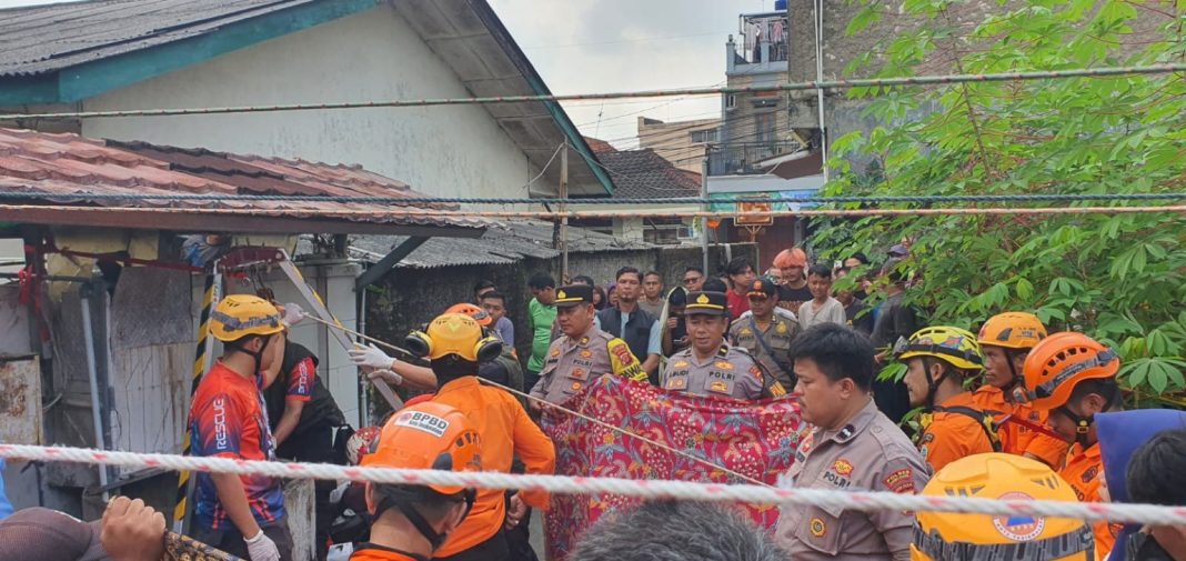 penemuan mayat dalam sumur di tawang tasikmalaya - berita tasikmalaya lintas priangan