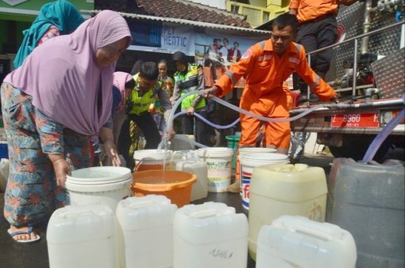 98 titik krisis air bersih Tasikmalaya- lintaspriangan