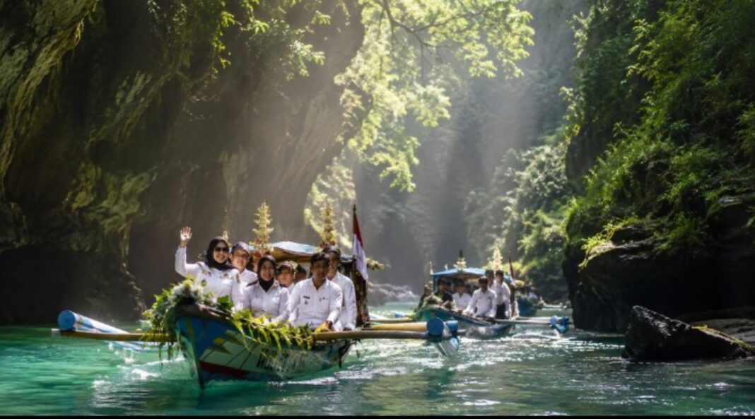 Syukuran Waluya Green Canyon