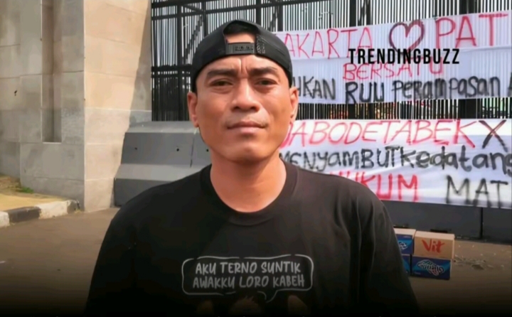 Blokir Rekening Botok #boikotmandiri - lintas priangan