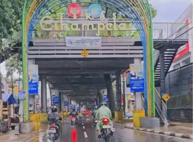 Kawasan Cihampelas Bandung - lintas priangan