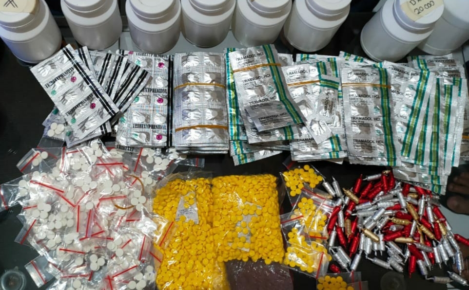 Peredaran Tramadol di Cianjur - lintas priangan