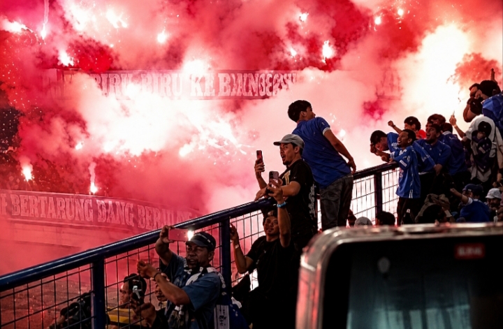 Sanksi AFC Persib - lintas priangan