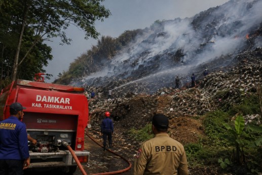 kebakaran TPA Nangkaleah