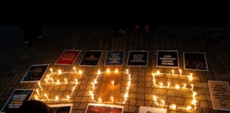 Lima Jurnalis Hilang, Jurnalis Ciamis Nyalakan 100 Lilin 5 jurnalis hilang doa bersama Ciamis - lintas priangan