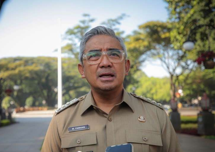 Abu Vulkanik anak Krakatau - lintas priangan