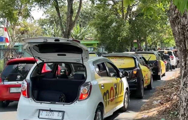 Aksi demo driver Maxim Tasikmalaya- lintas priangan