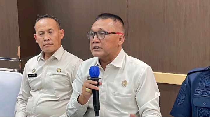 Bantahan Lapas Cibinong - lintas priangan