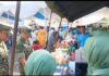 Bazar TNI Digelar di Tasikmalaya, Warga Manfaatkan Harga Terjangkau Bazar TNI Tasikmalaya - lintas priangan