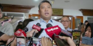 Ketika Kritik Disebut Politis, Ada Apa dengan Komunikasi Pejabat di Era Prabowo? Komunikasi pejabat Prabowo - Opini Lintas priangan
