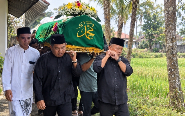 Pemakaman Kanaya Whu Cisayong - lintas priangan