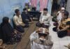Kasus Ikram Maulana Disorot Ketua DPRD Kota Tasikmalaya, Polisi Didesak Ungkap Pelaku dan Motif ketua dprd kota tasikmalaya aslim menjenguk keluarga ikram maulana
